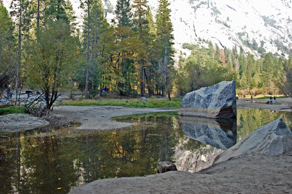 Mirror Lake in autumn, Yosemite National Park, California
