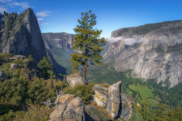 View from four mile trail, Yosemite National Park, California